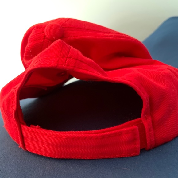 Manchester United Hat - Picture 3 of 5